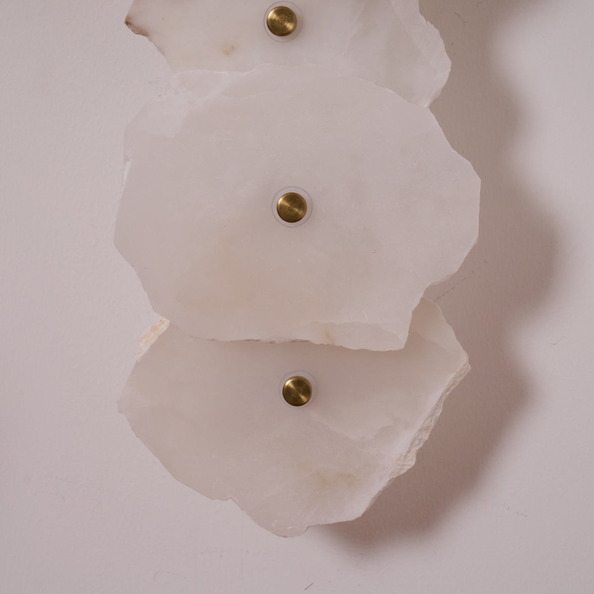 Kokai Alabaster Indoor Wall Light