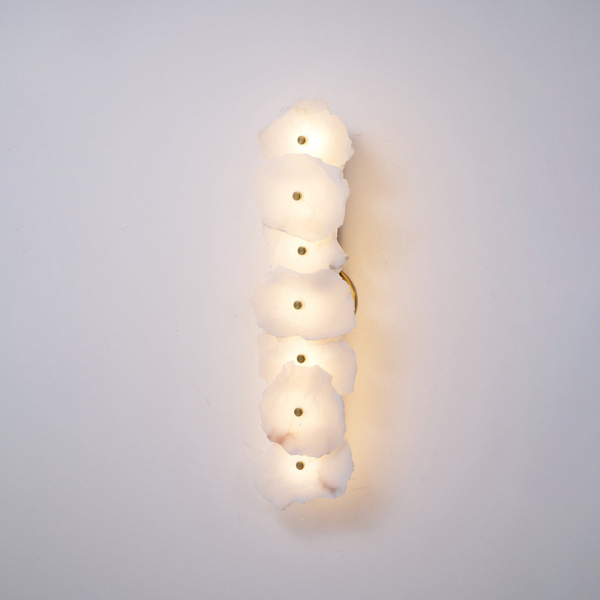 Kokai Alabaster Indoor Wall Light