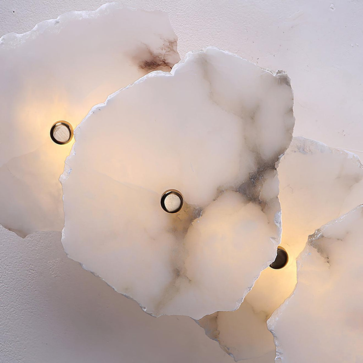 Kokai Alabaster Indoor Wall Light