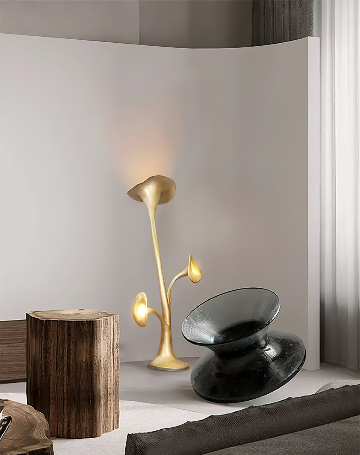 Esole Floral Brass Floor Lamp