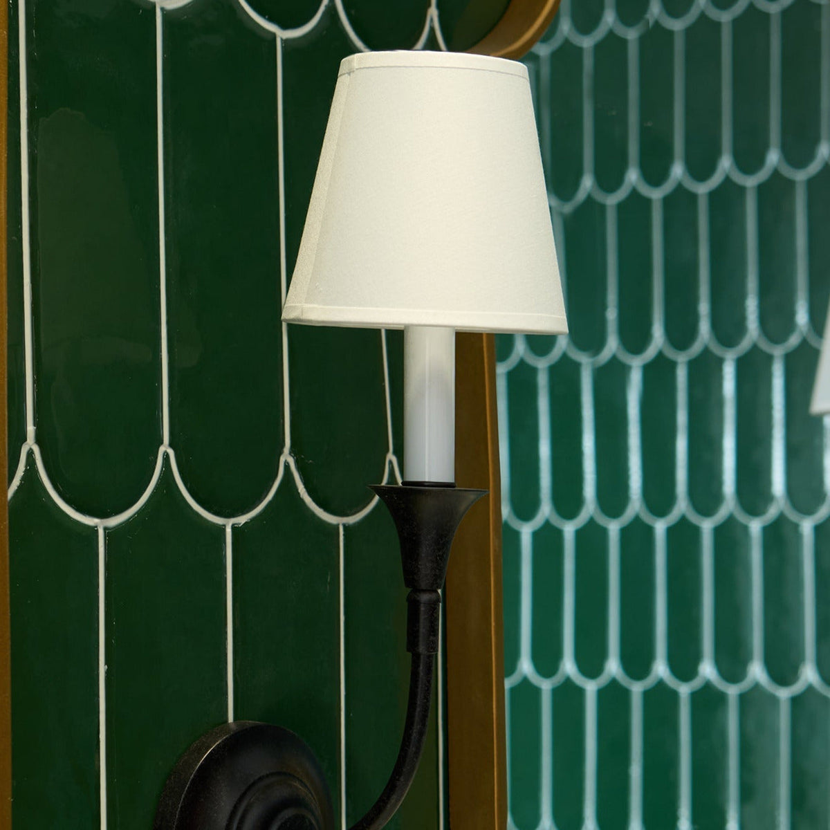 Silva Vintage Wall Lamp Fabric  Black/White/Brass  Arm