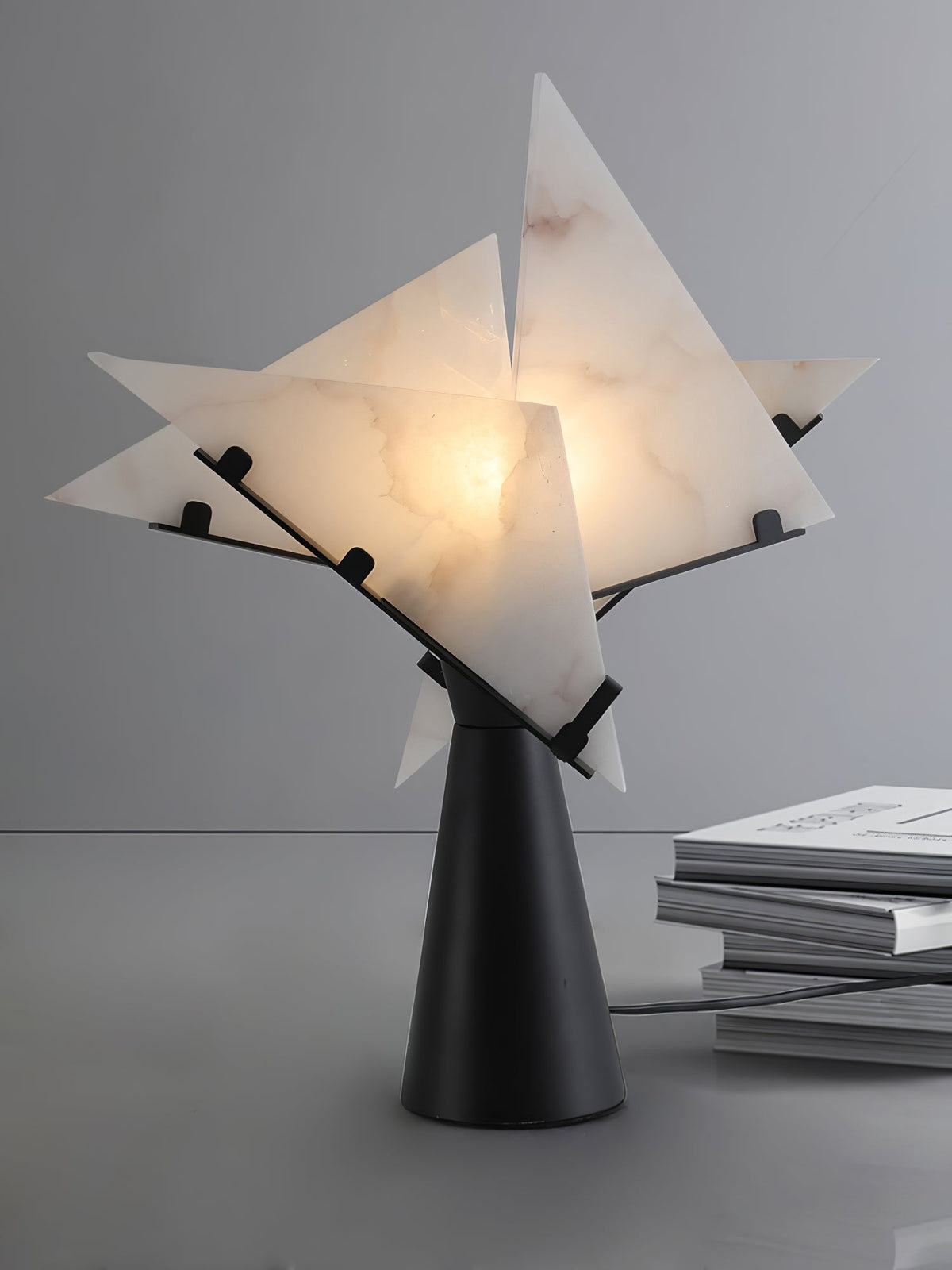 Aursilion Star Alabaster Table Lamp