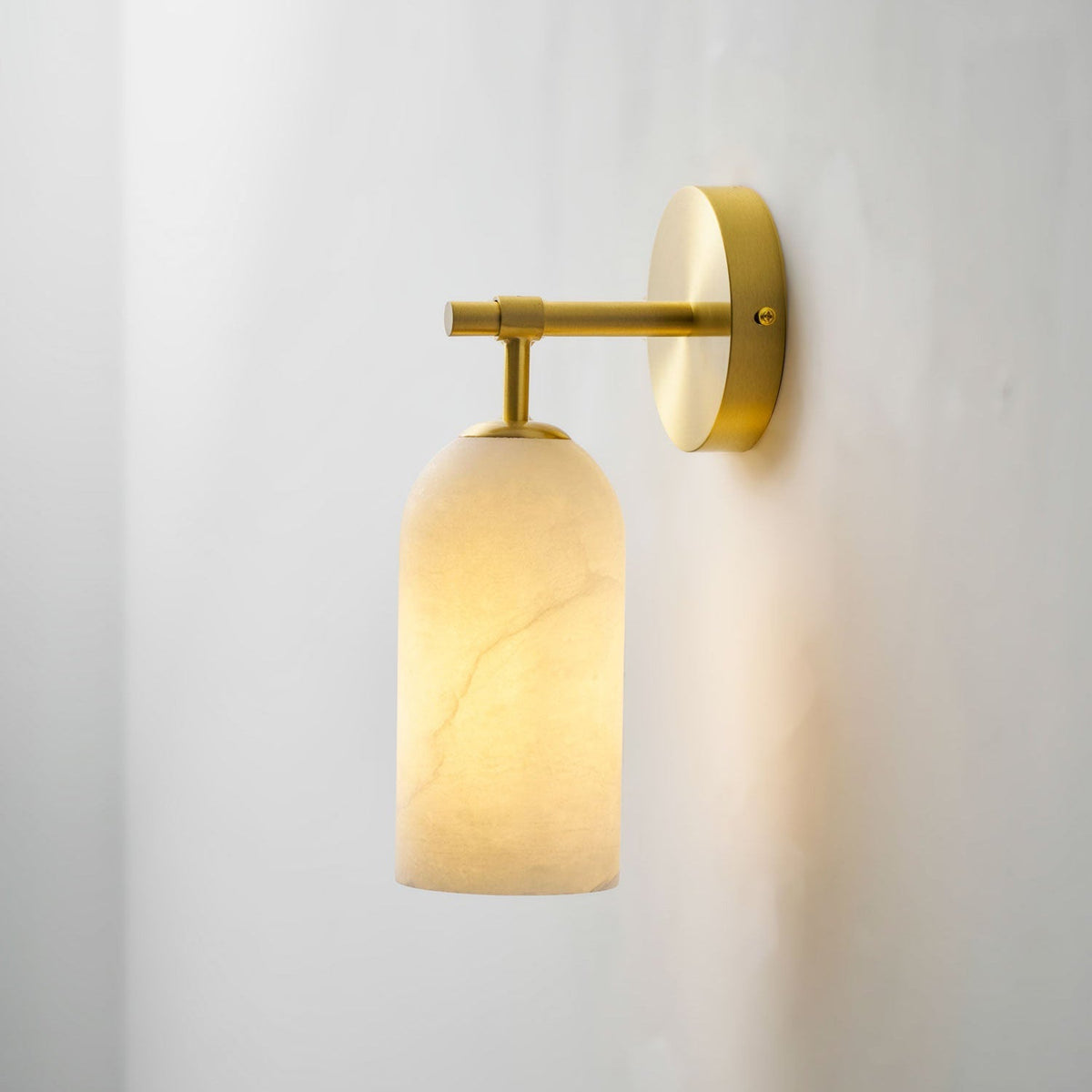 Zowen Pillar Alabaster Indoor Wall Light
