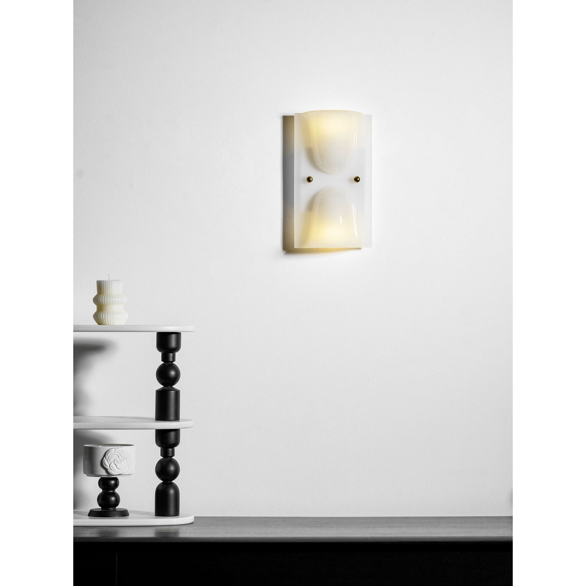 Stoneleigh Color Globe Wall Lamp