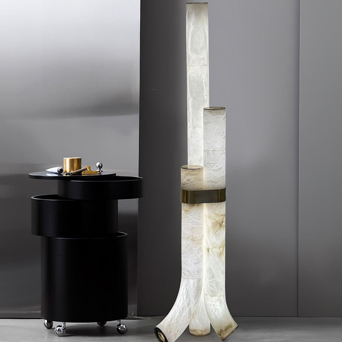 Nivoena Alabaster Floor Lamp