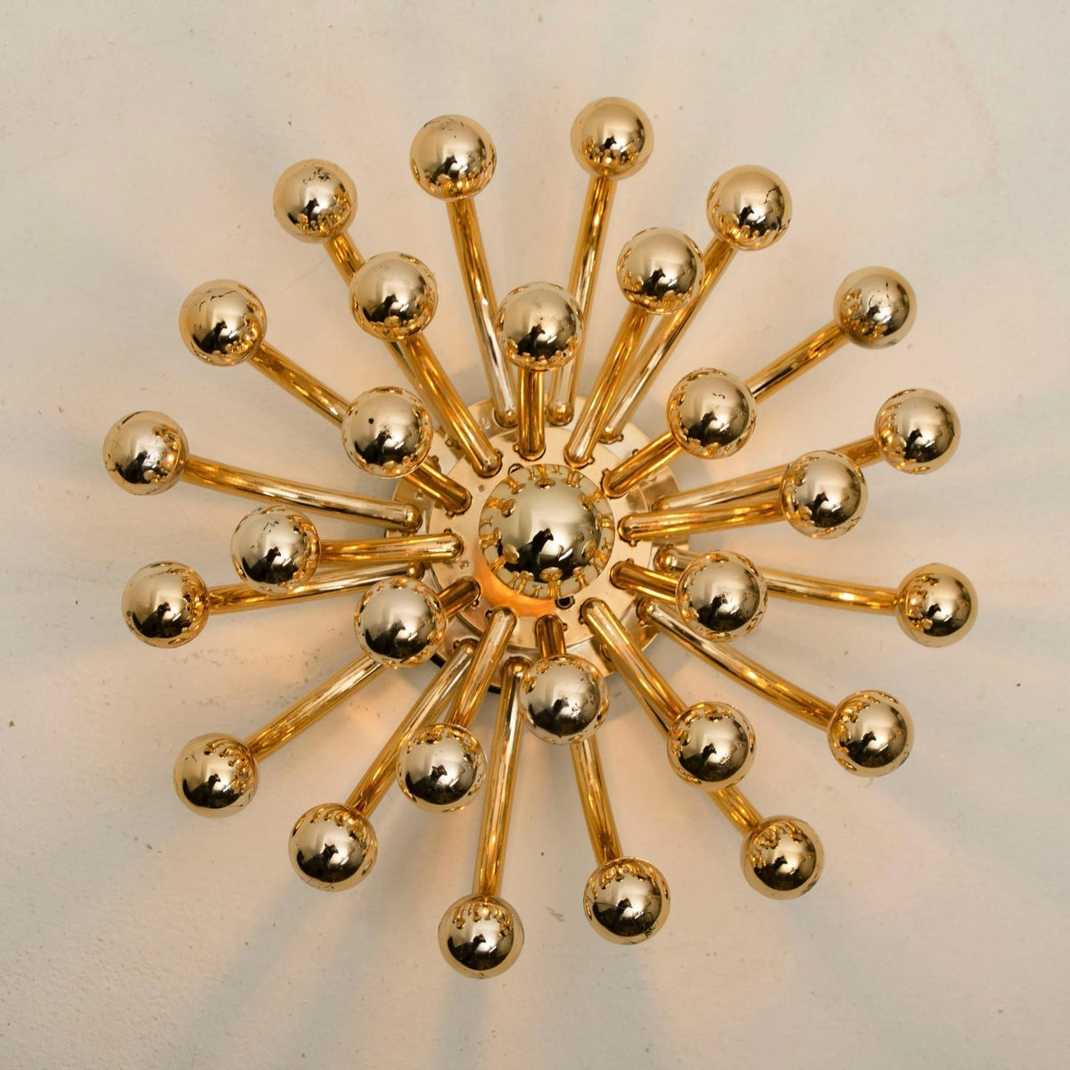Solaryn Wall Light