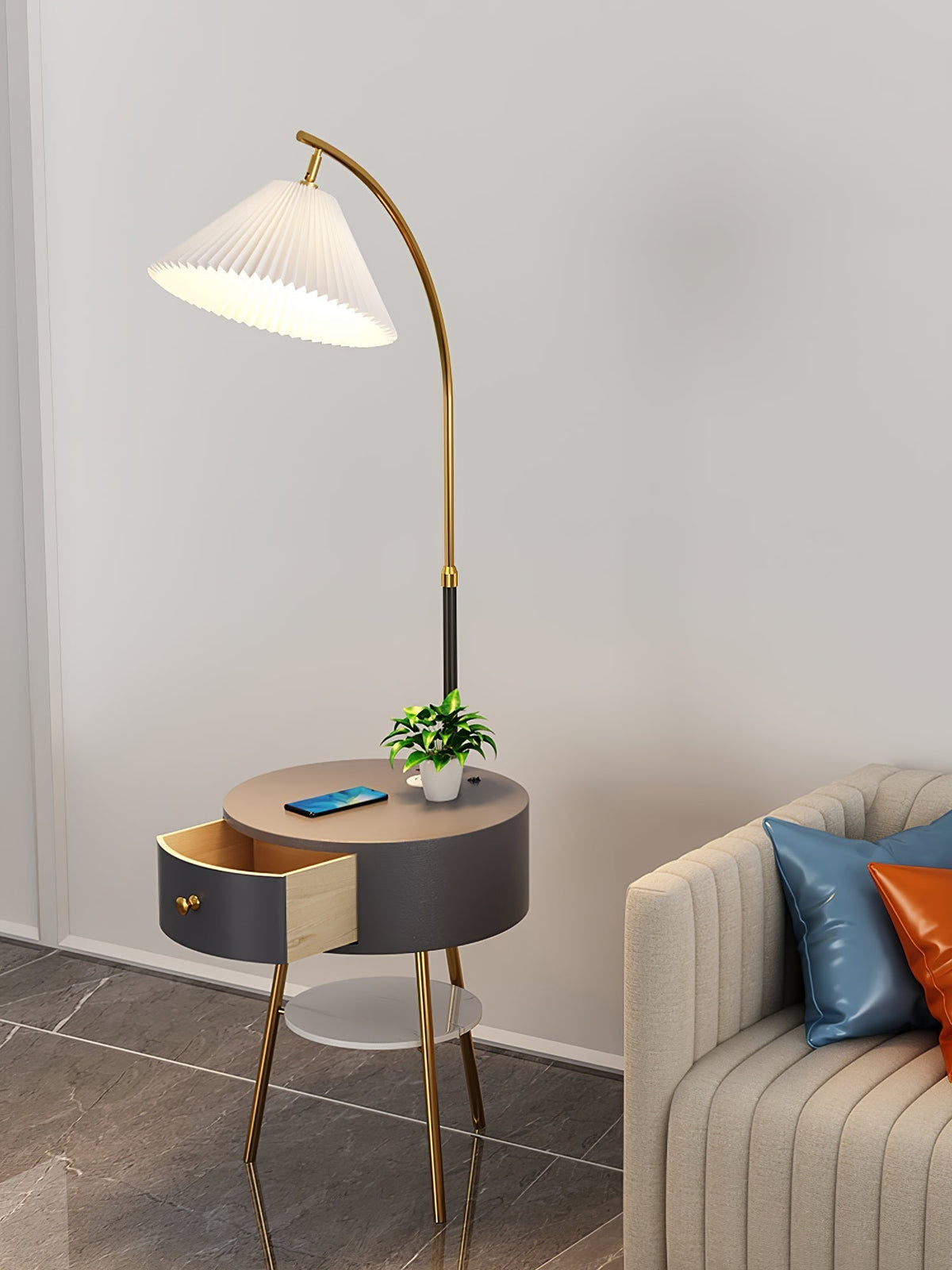 Arcora Pleated Arc Floor Light