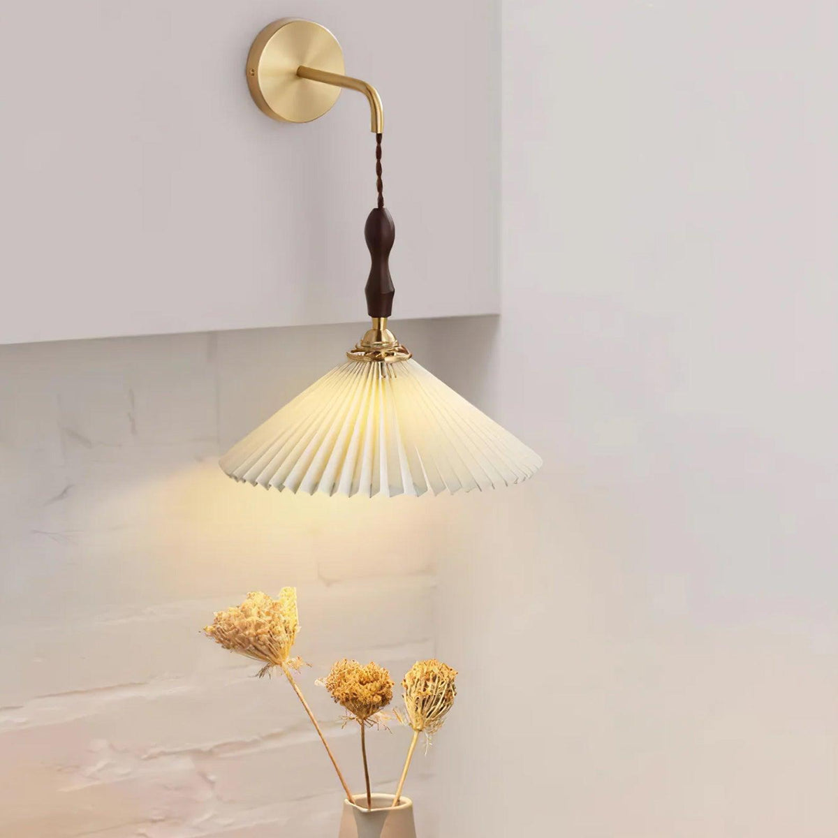 Mordan Premium	Elegance Pleated Walnut Wooden Wall Lamp