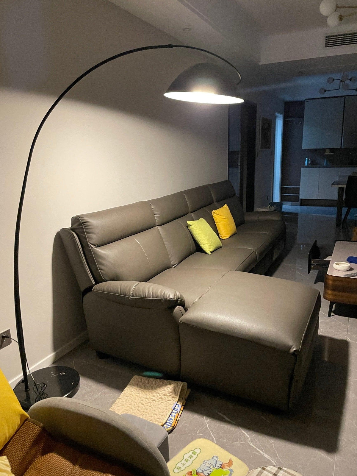 Patricia Modern Floor Lamp