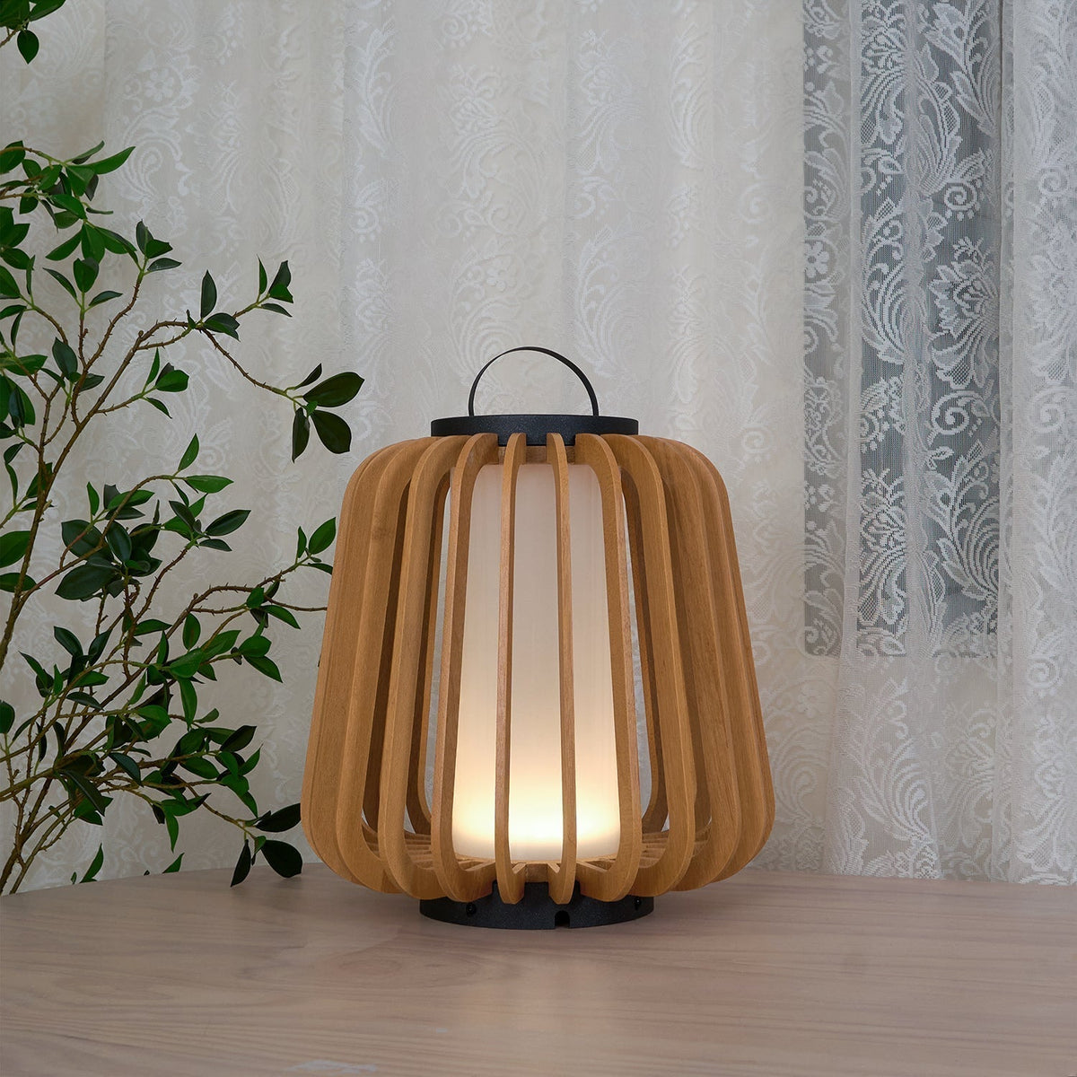 Slat Outdoor Table Light