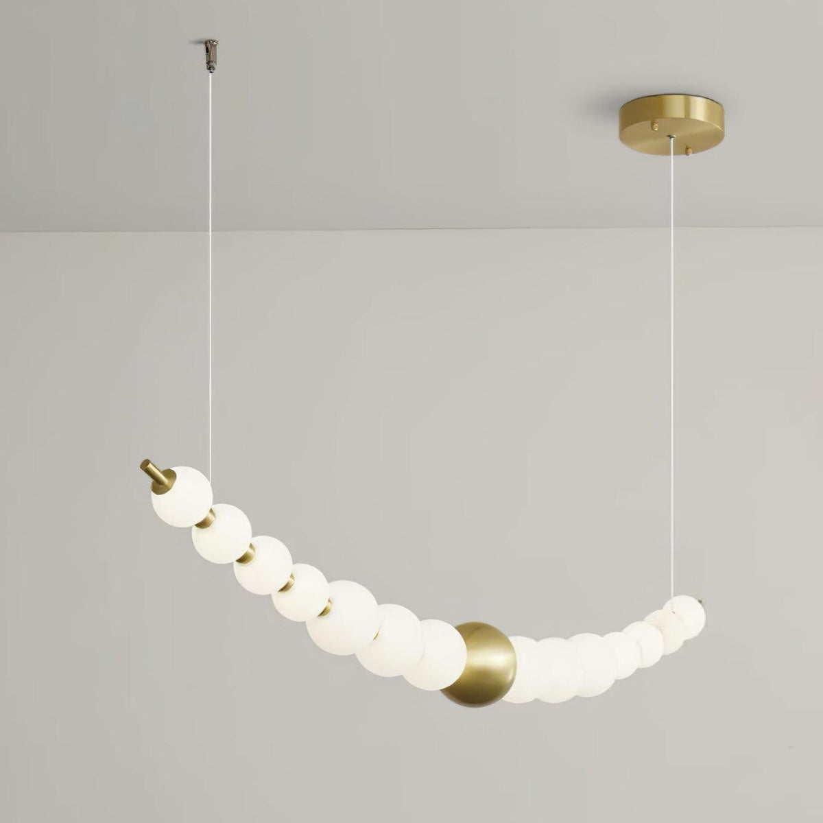 Auroira Contemporary Brass Pendant Lamp