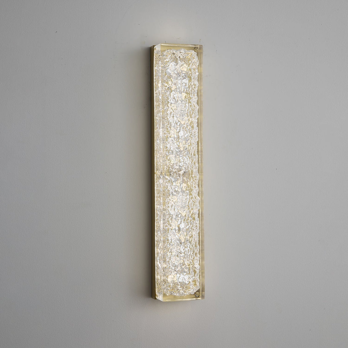 Mavi Prismatic Rectangle Resin Wall Lamp