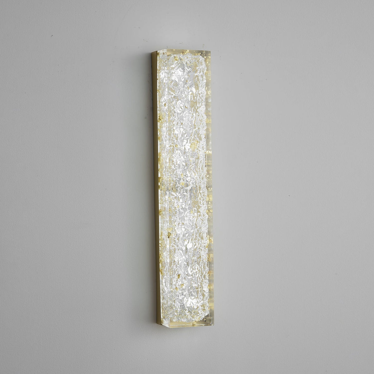 Mavi Prismatic Rectangle Resin Wall Lamp