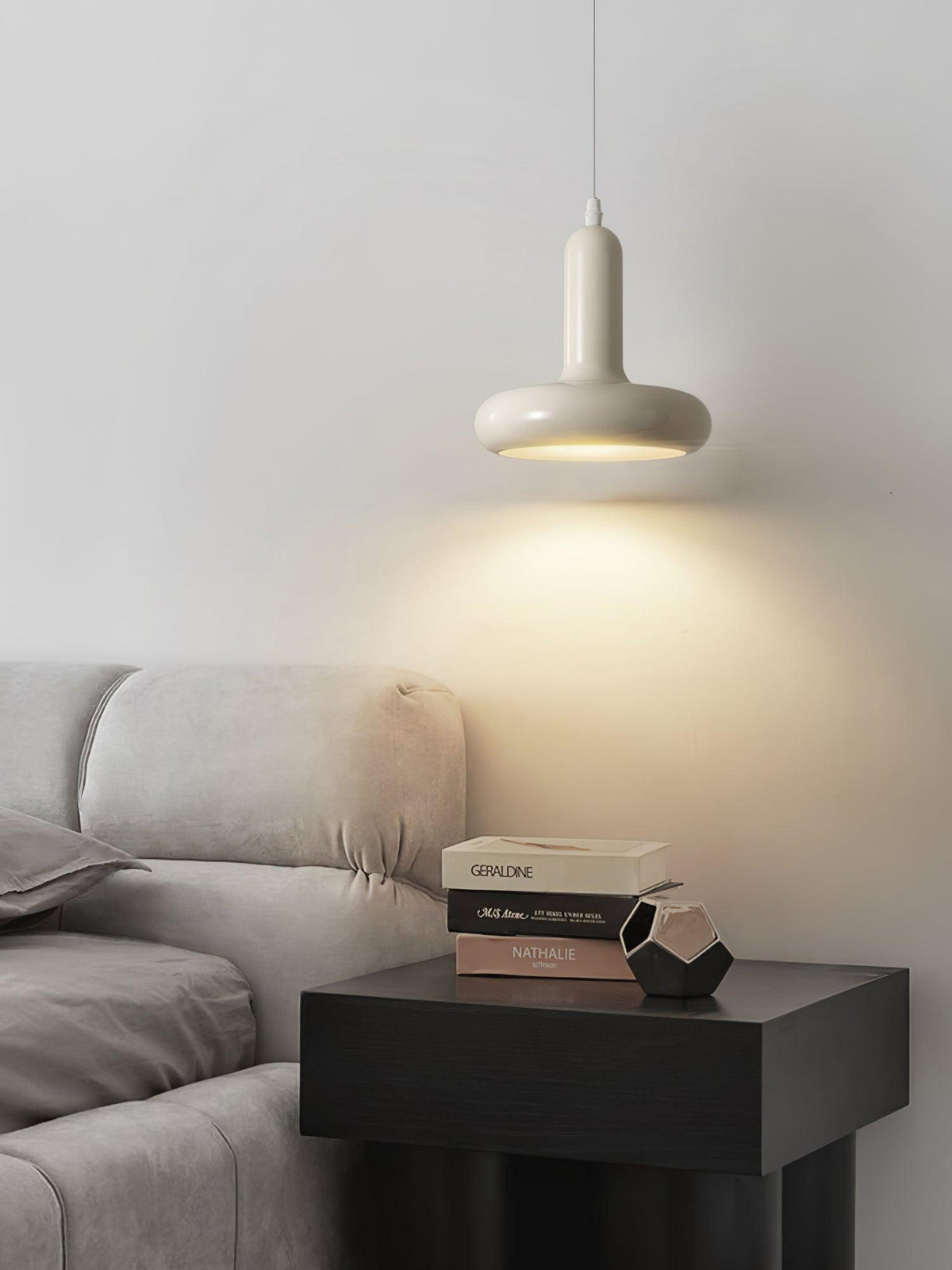 Lunaren Cozy Classic Pendant Light