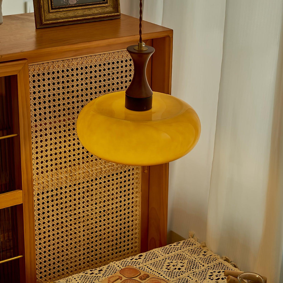Cadenza Wood Retro Pendant Lamp