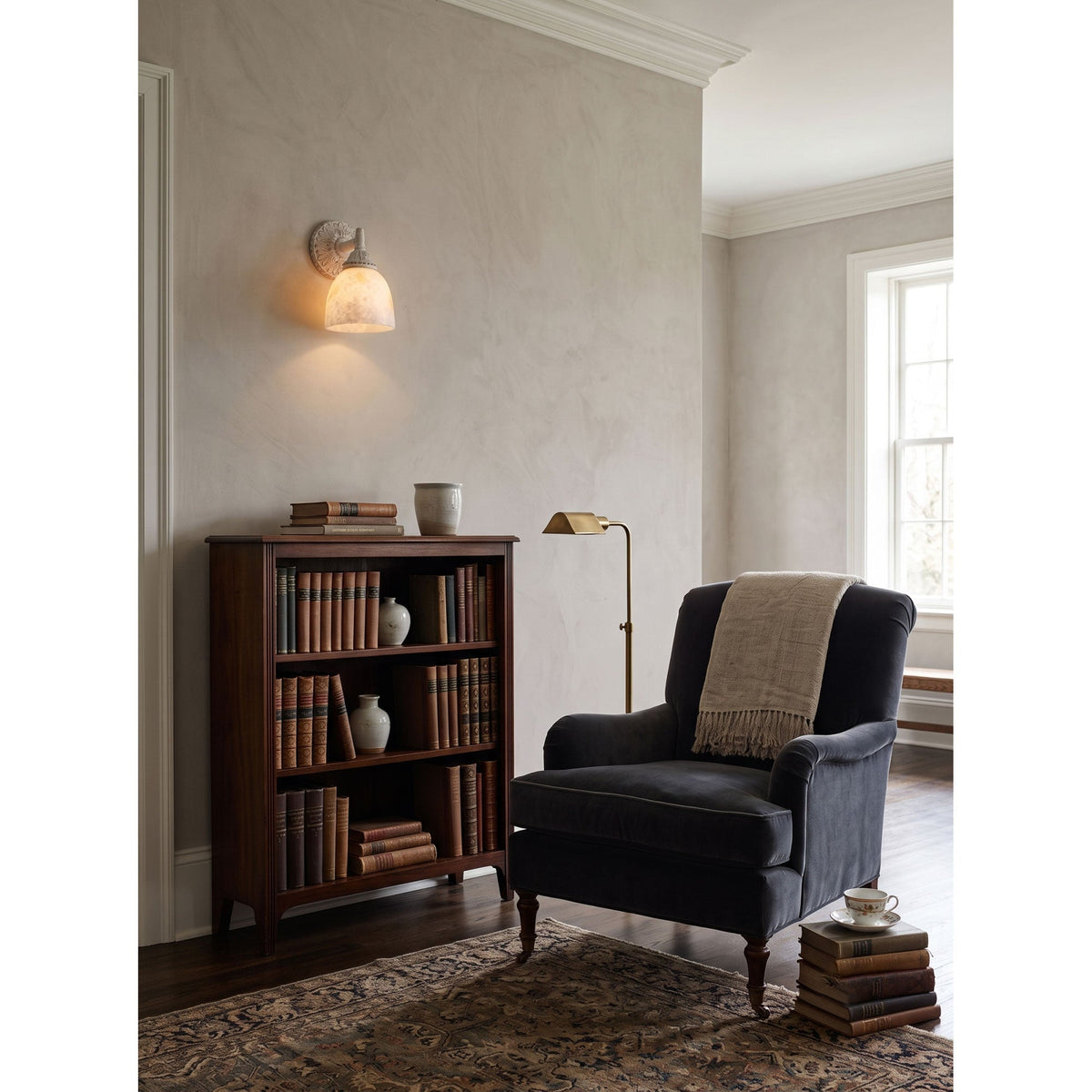 Mirireria Wall Light
