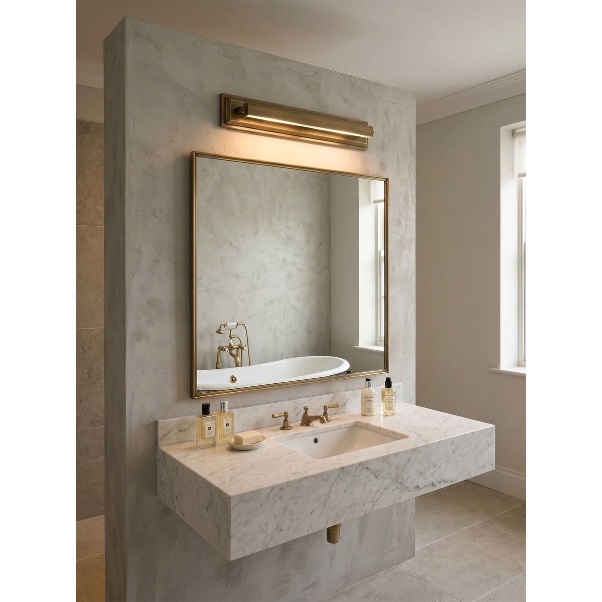 Eblin Brass Indoor Wall Light