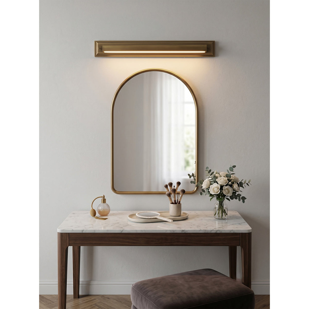 Eblin Brass Indoor Wall Light