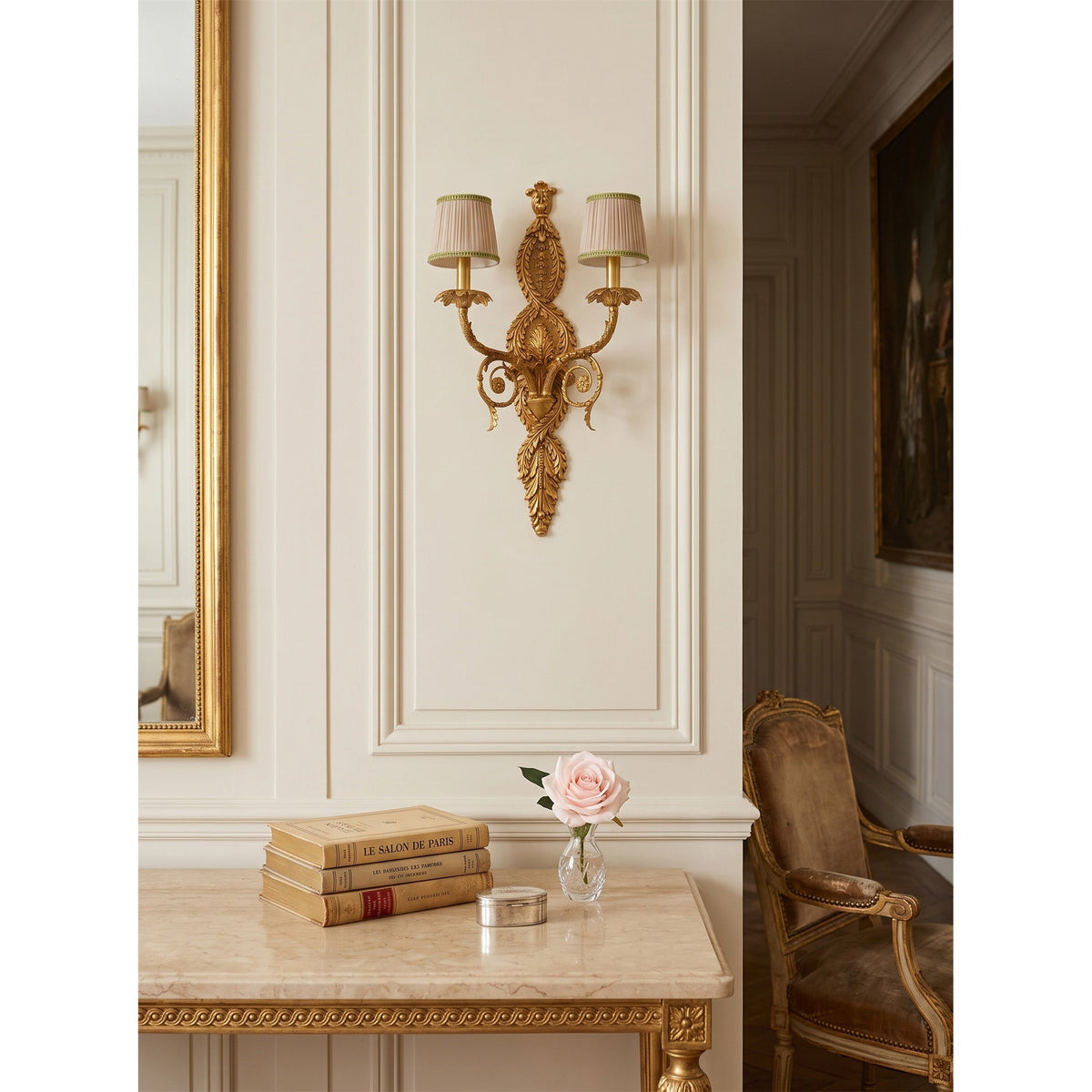 Regals Wall Sconce