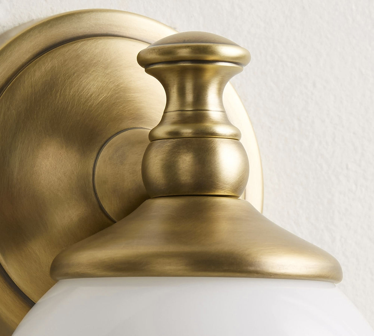 Celiaya Chart Glass Plug-in Wall Sconce