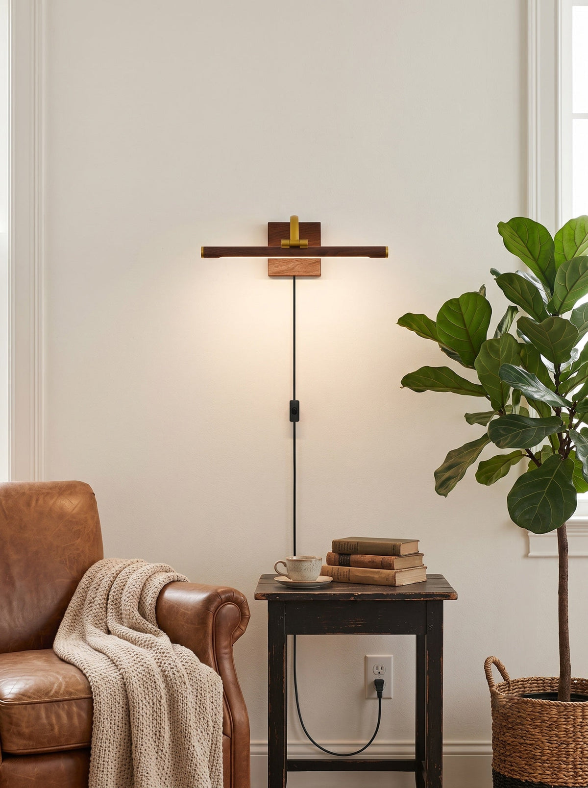 Reninina Wall Light