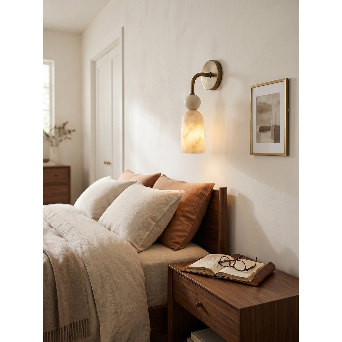 Olen Sconce