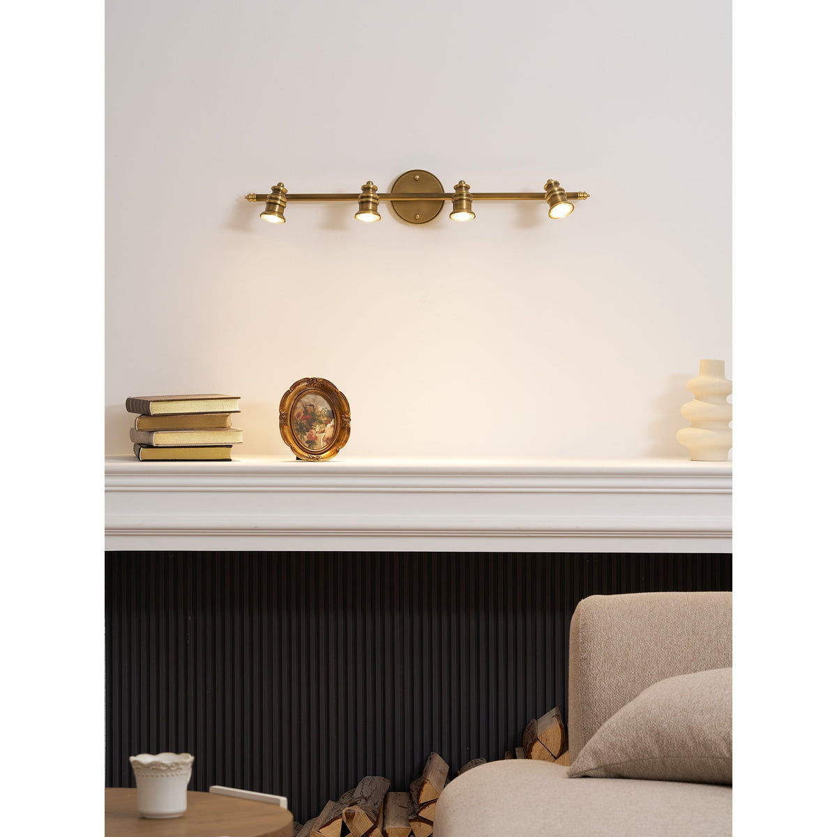 Iaila Brass Indoor Wall Light
