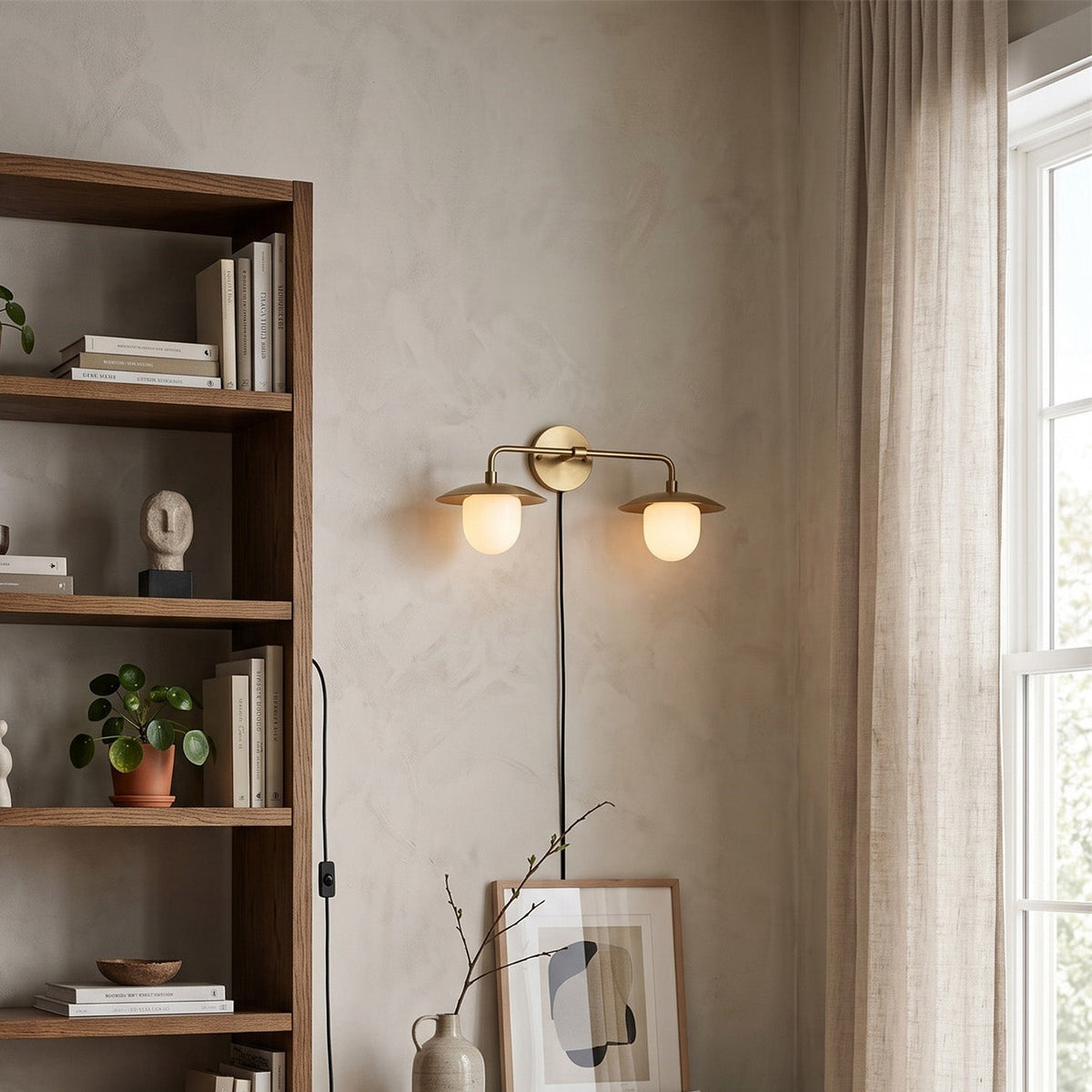 Aveniette Petite Plug-in Wall Sconce