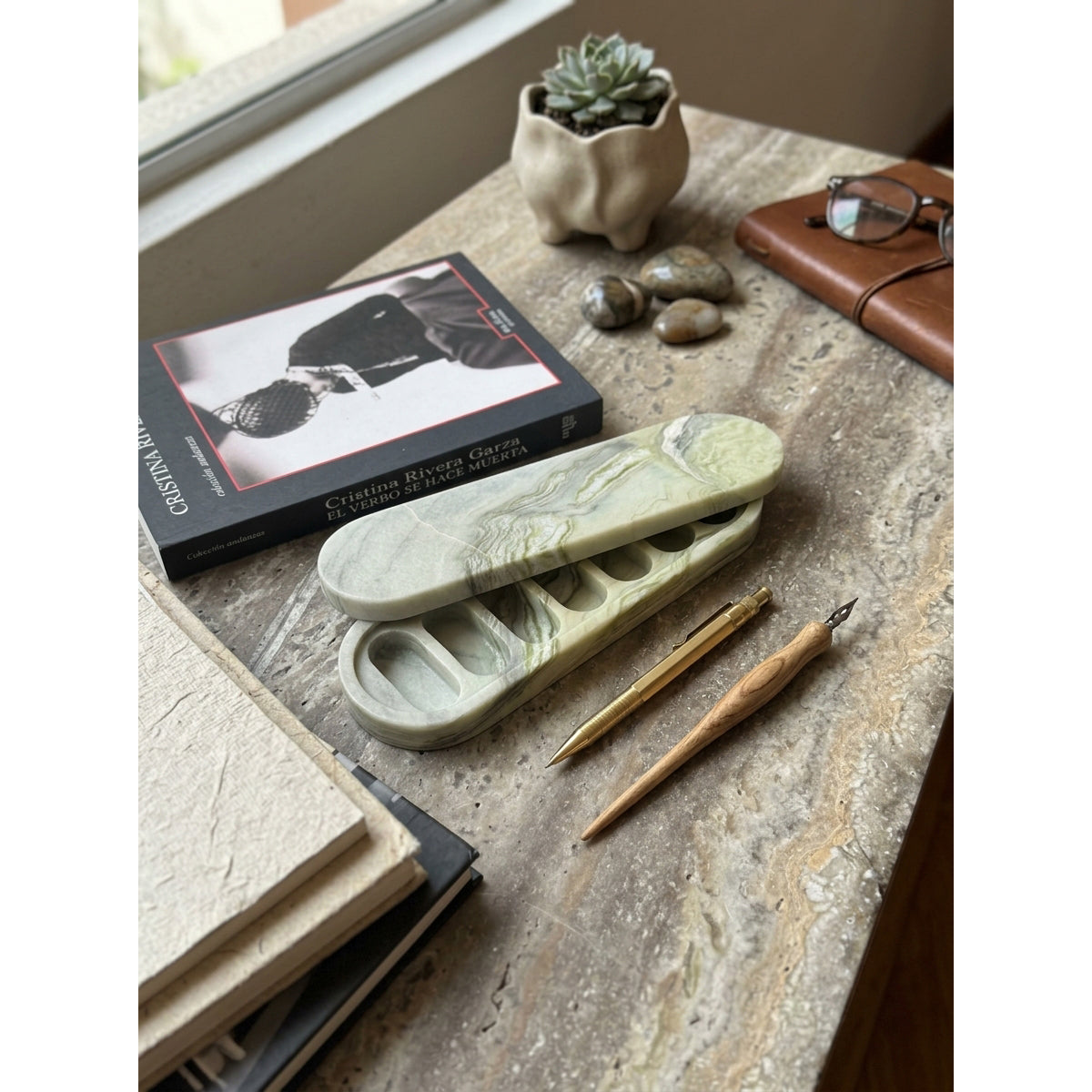 Aldencombe Groove Tray
