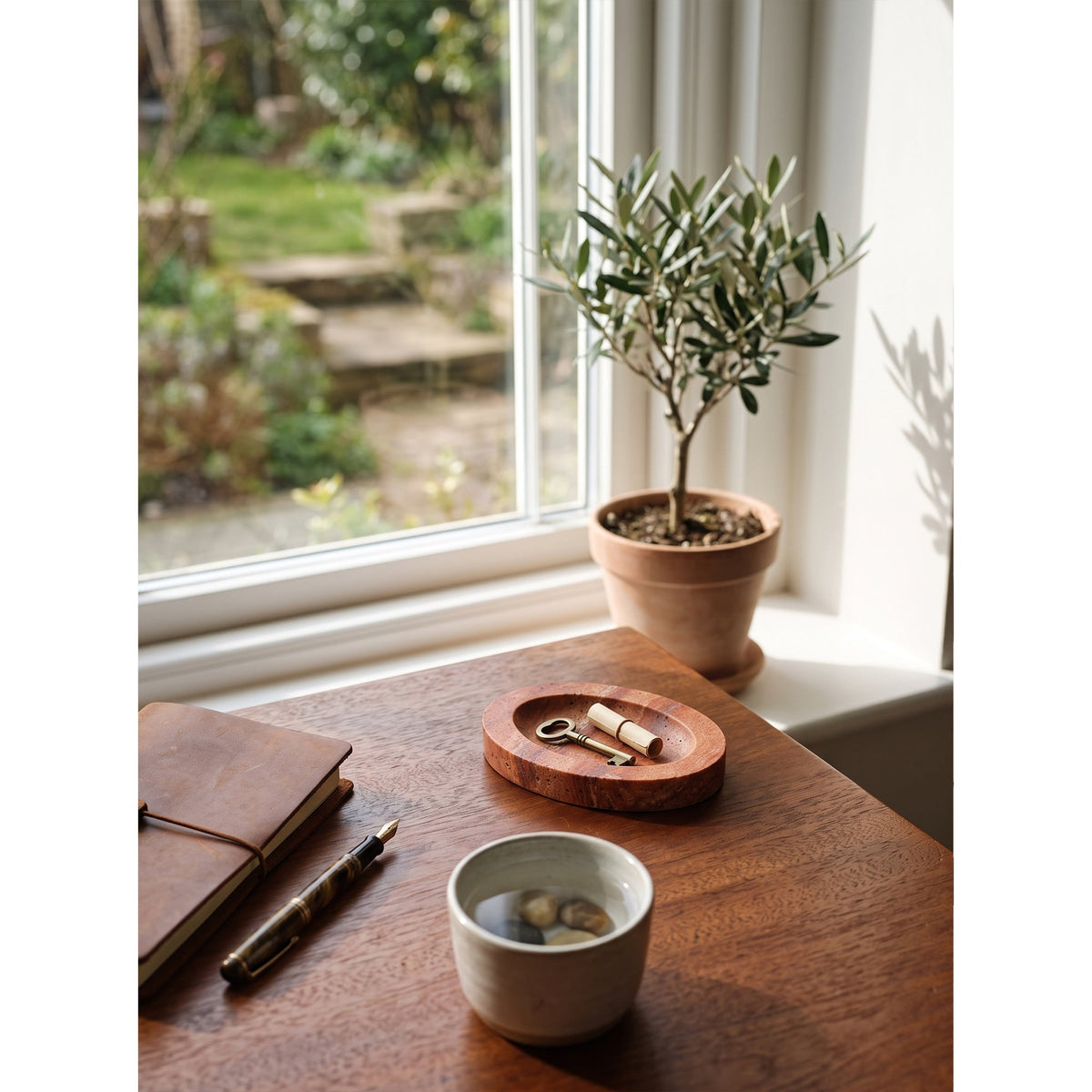 Everwick Canyon Stone Tray