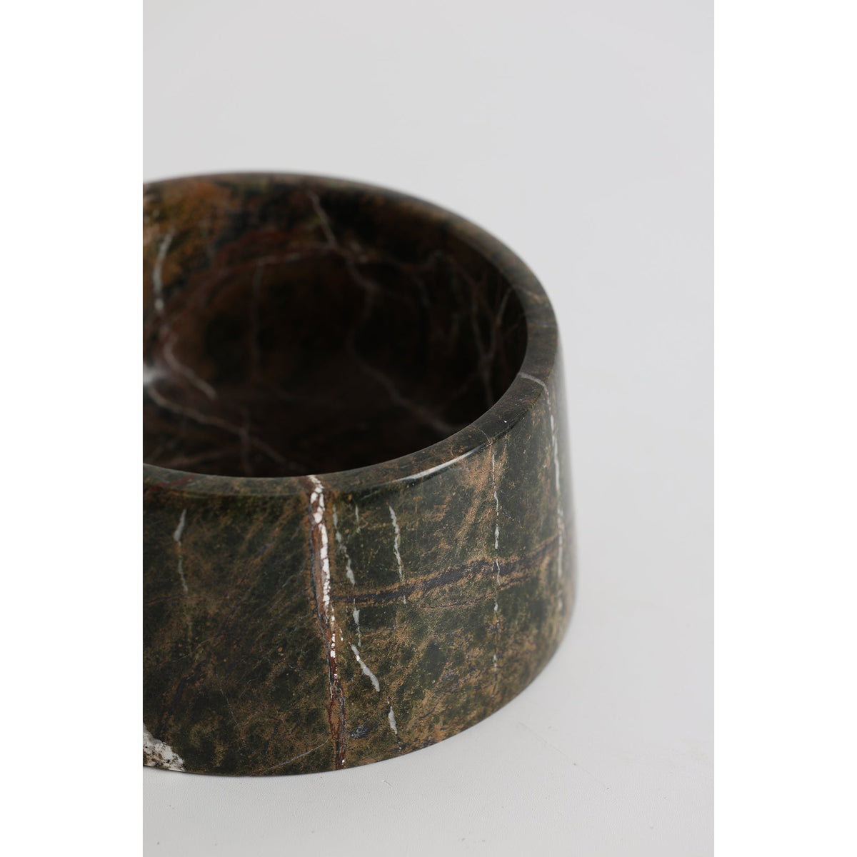 Corvenwick Marble Pet Bowl