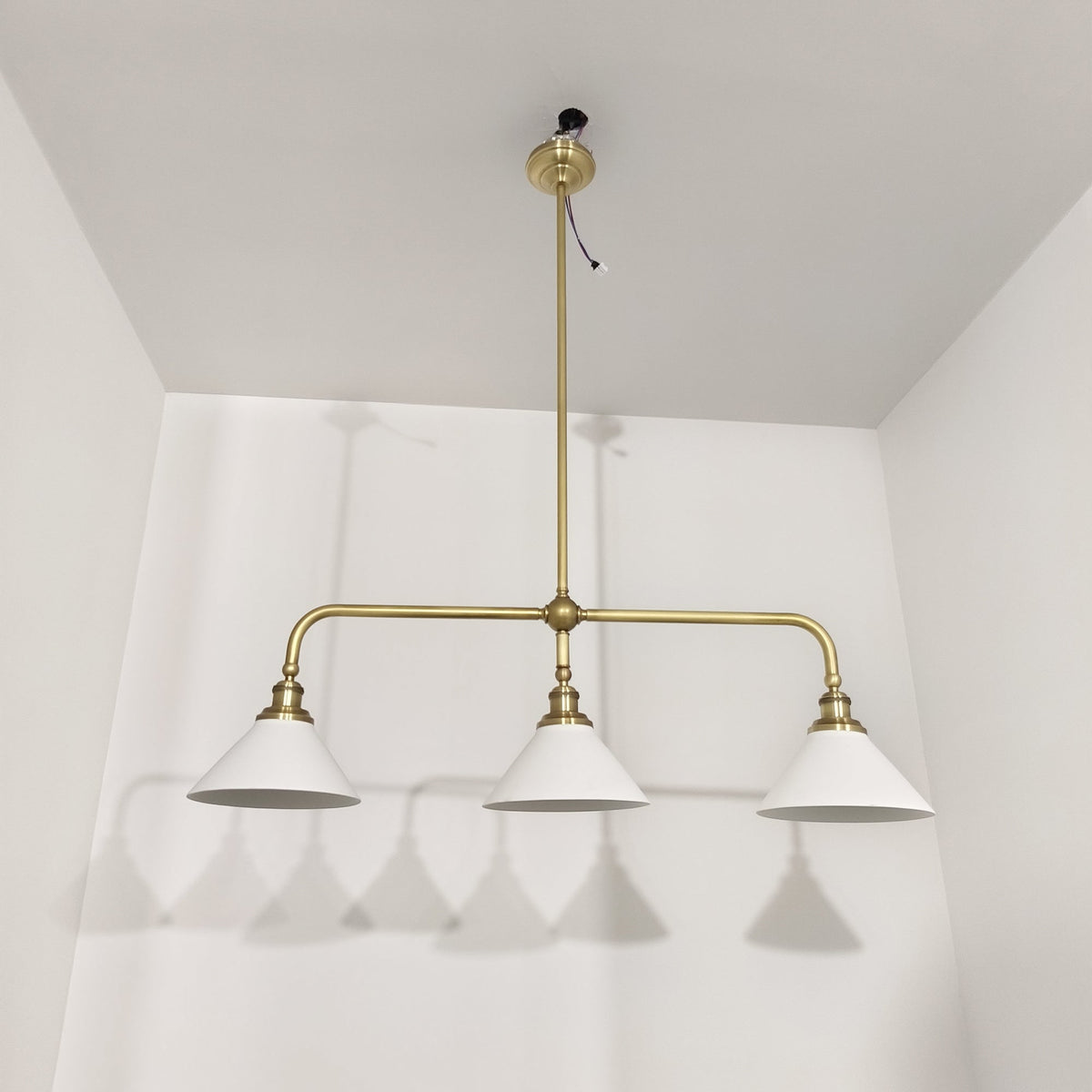 Oriivaria Brass Elegance Chandelier 3 Heads