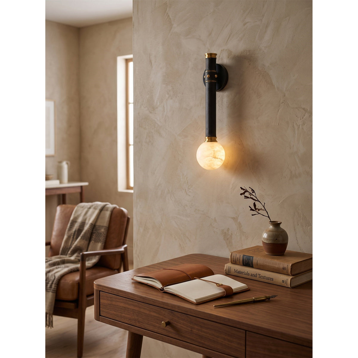 Liorarira Wall Light