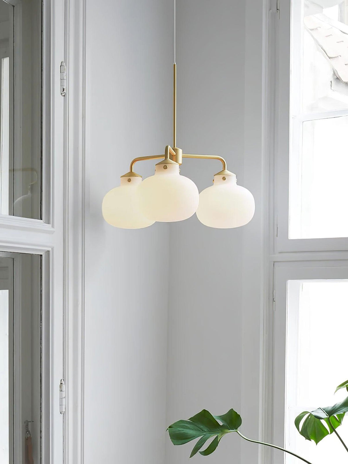 Fyor Contemporary Glass Pendant Lamp