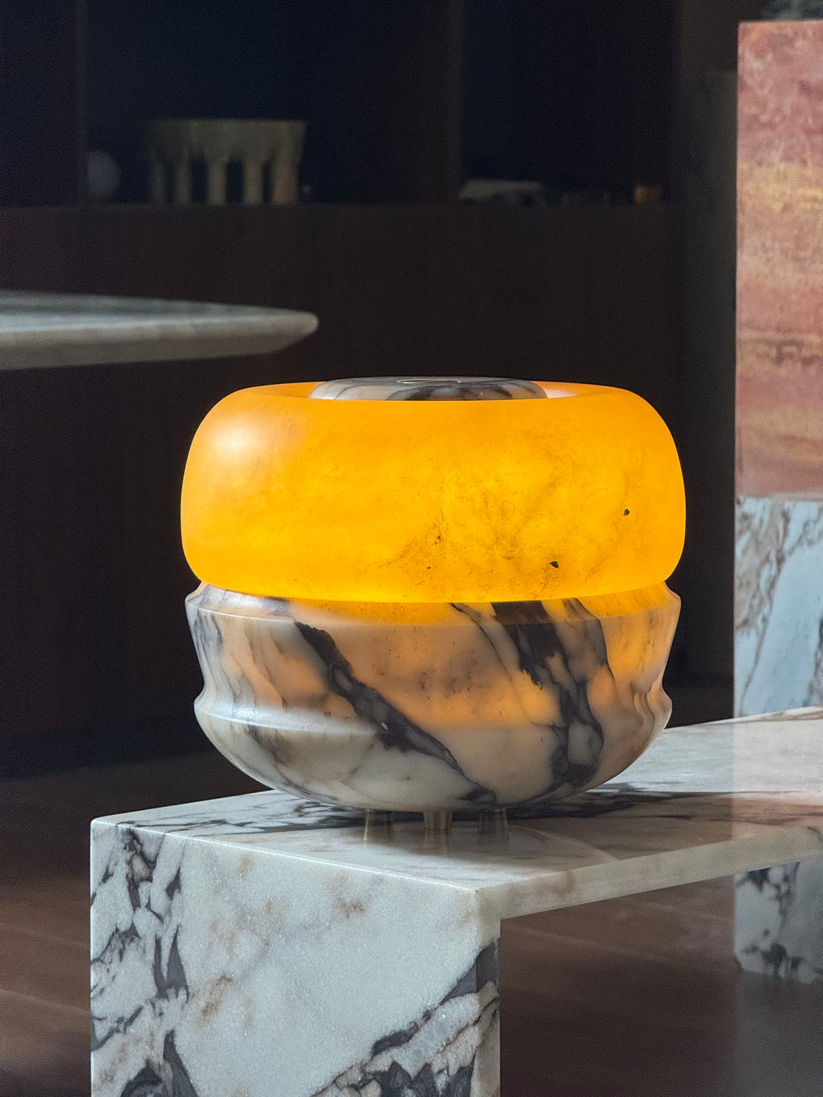 Soriviella Table Lamp