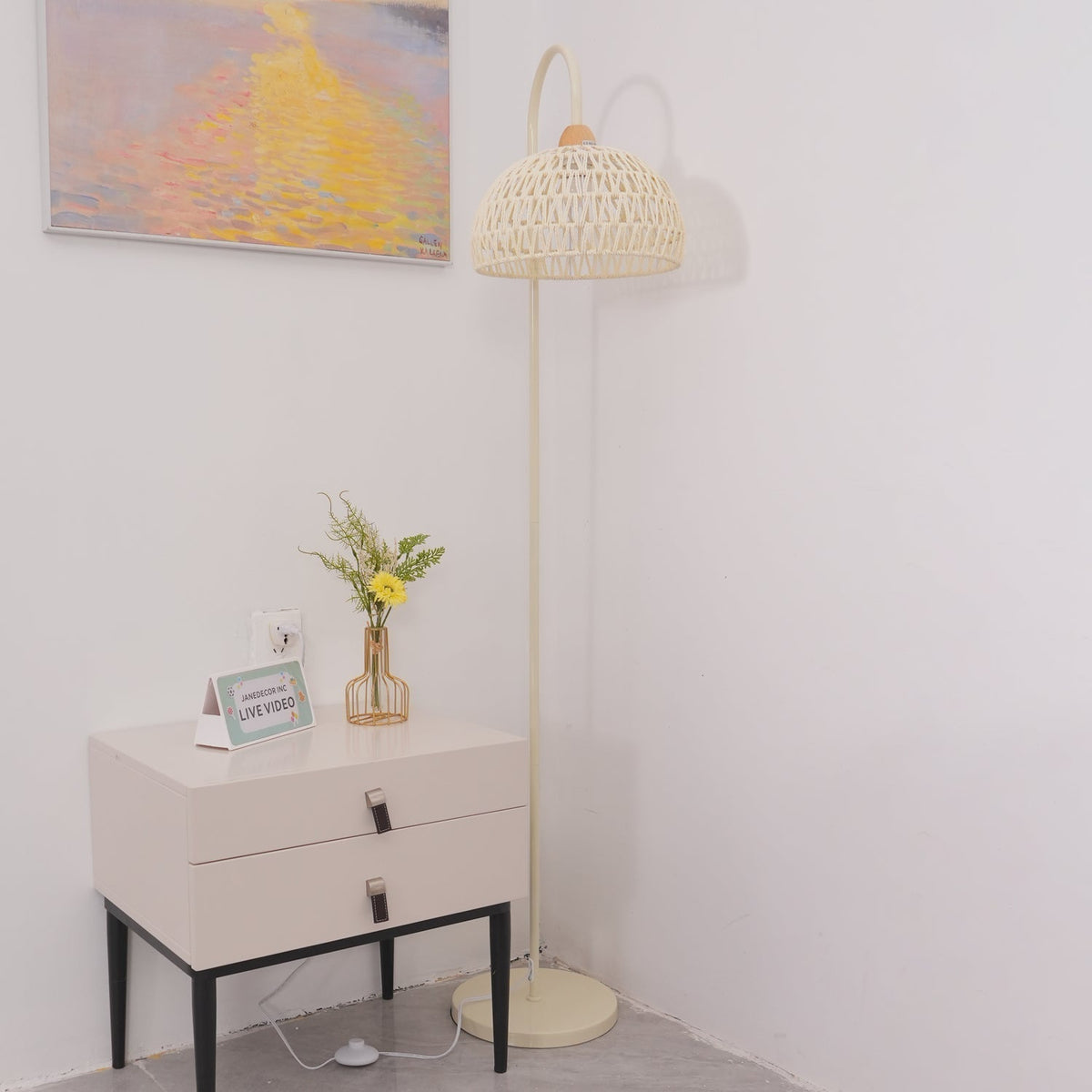Tor Minimalist Floor Lamp
