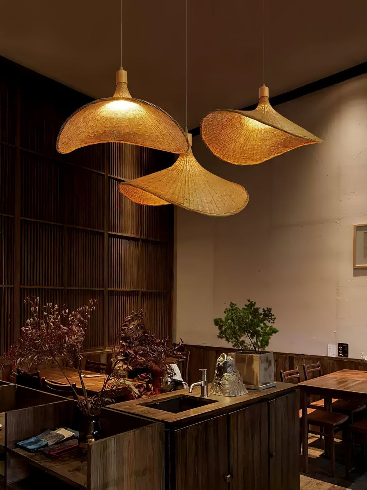 Marona Rattan Vintage Pendant Light