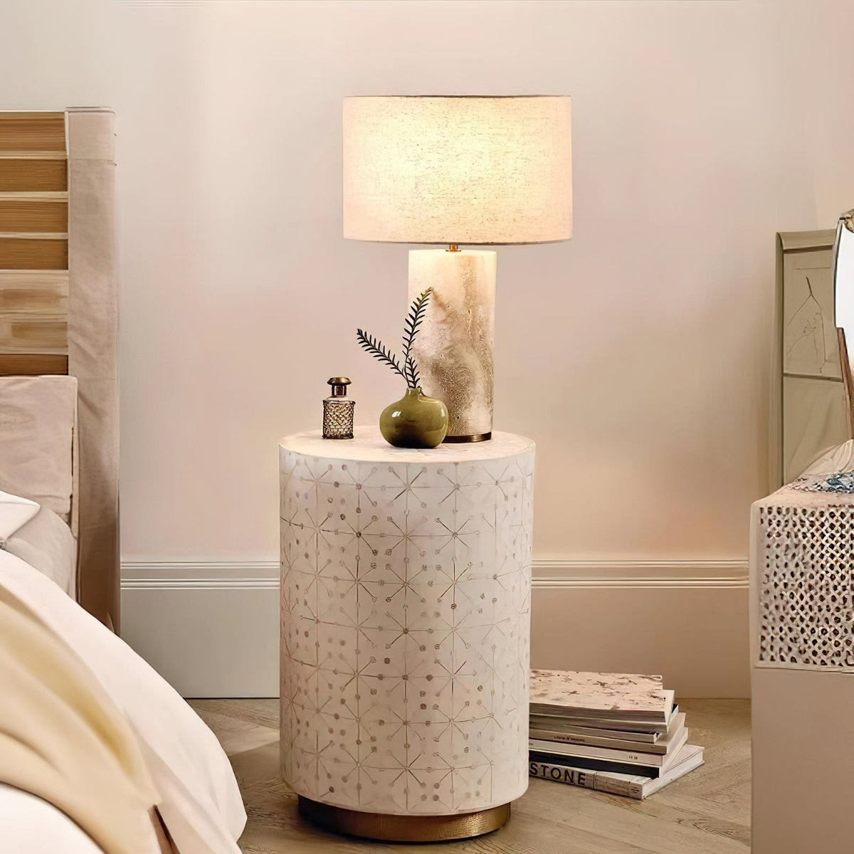 Ennirare Table Lamp