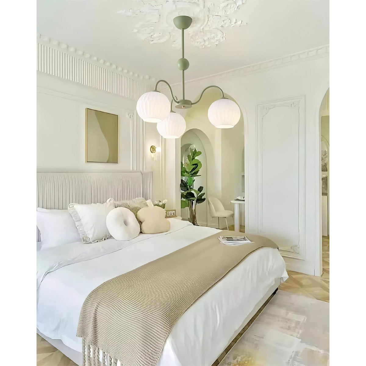 Renirelle Chandelier