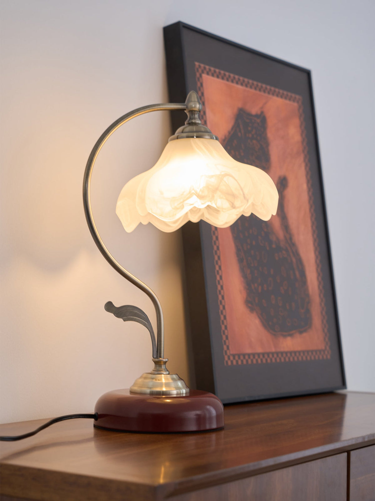Velivise Retro Flower Table Lamp