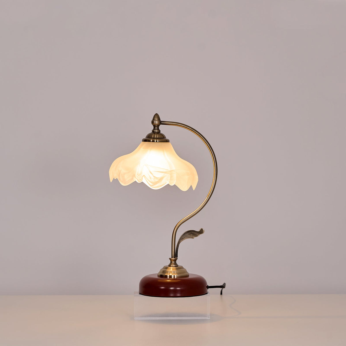 Velivise Retro Flower Table Lamp
