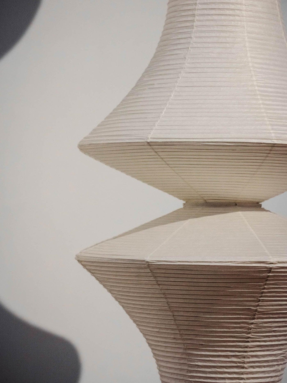 Isalo Washi Paper E Pendant Light
