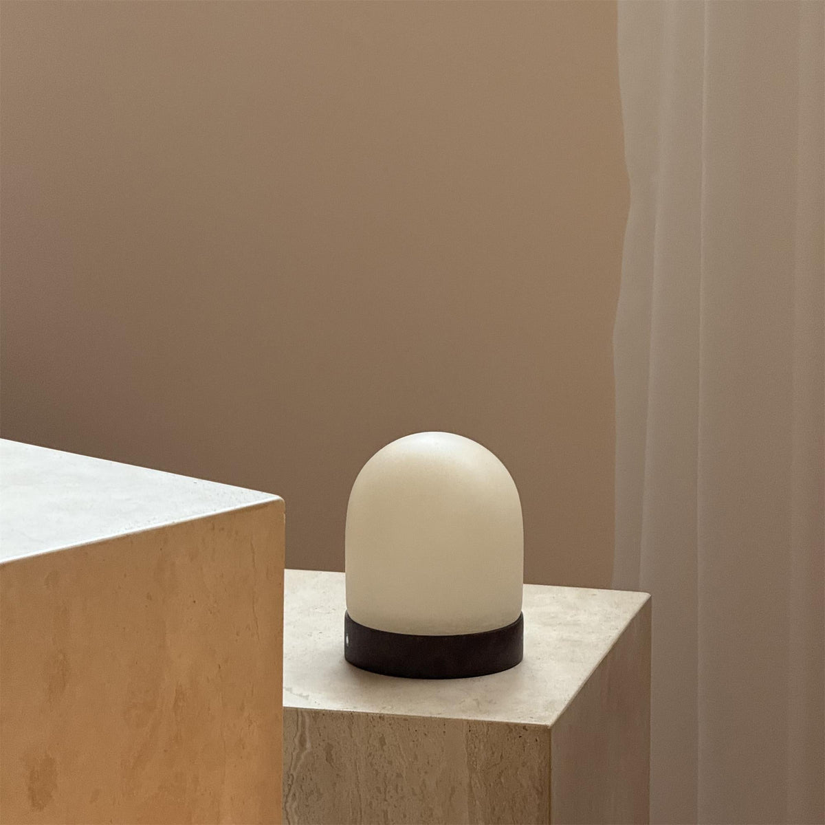 Pebbel Table Lamp