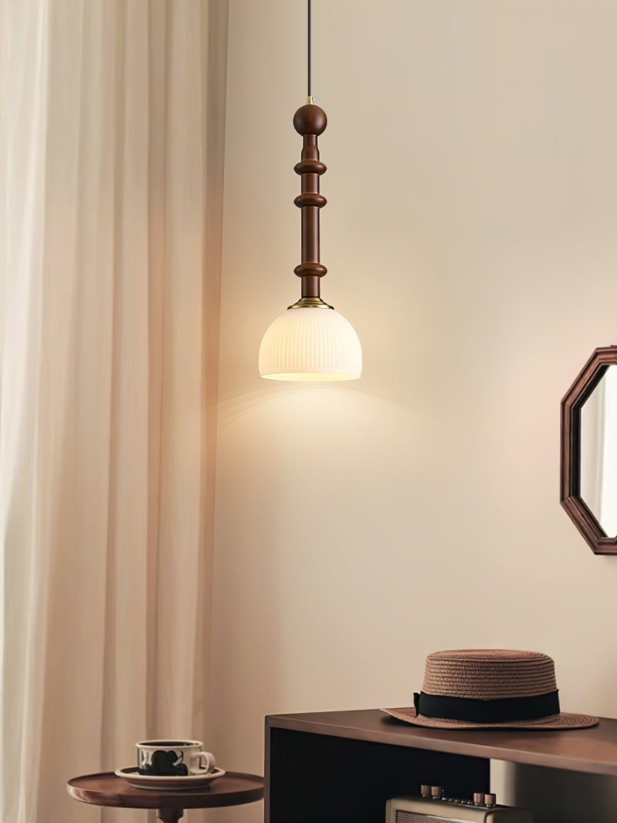 Yovelis Vintage Wood Pendant Lamp