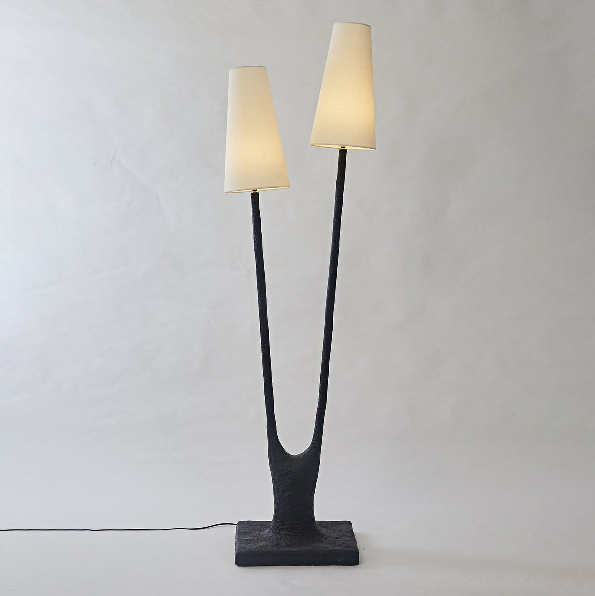 Bran Rooted Floor Light