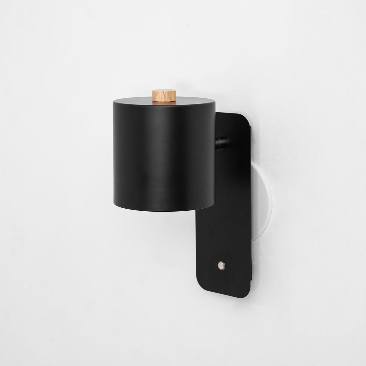 Yebel Rotatable Cylinder Rechargeable Indoor Wall Light
