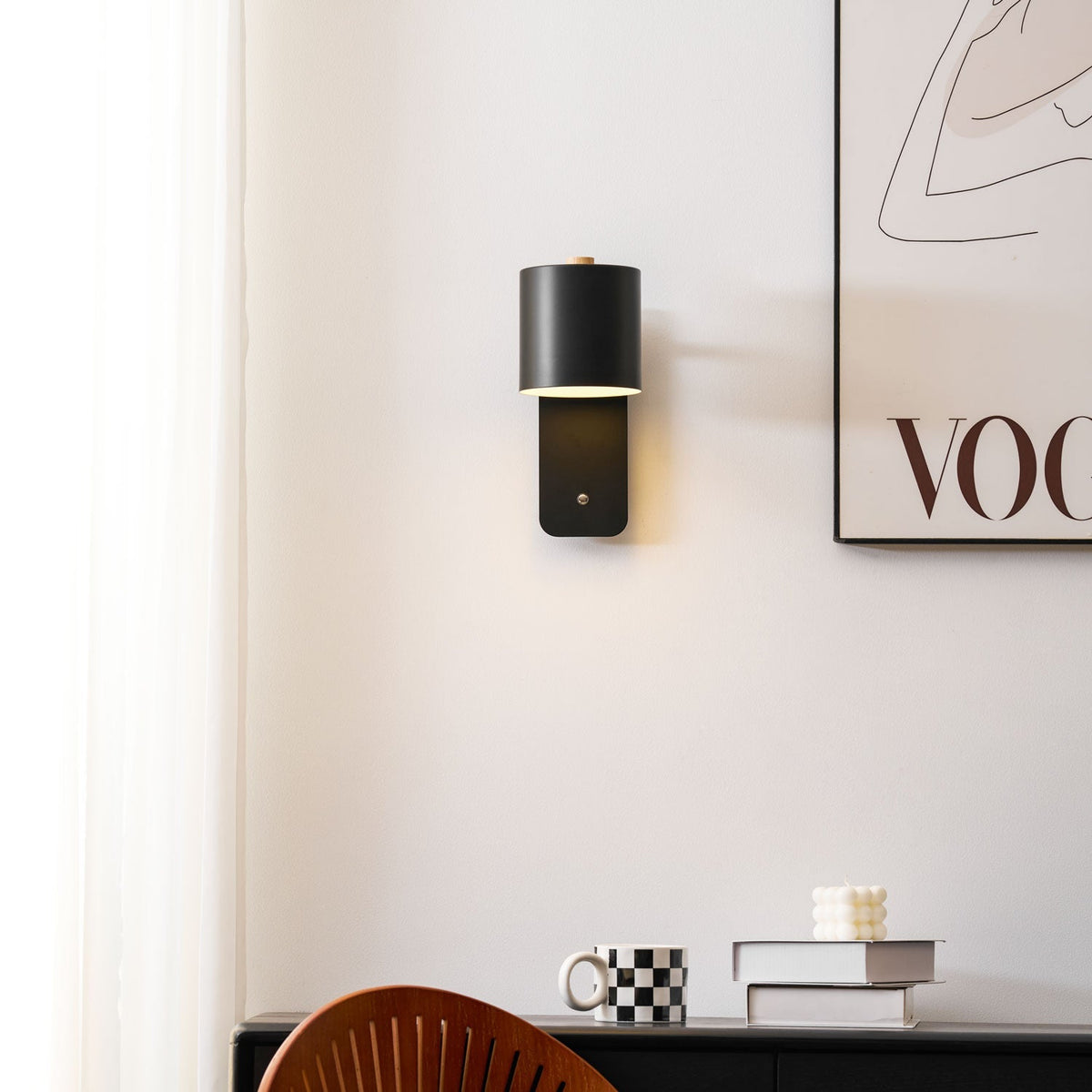 Yebel Rotatable Cylinder Rechargeable Indoor Wall Light