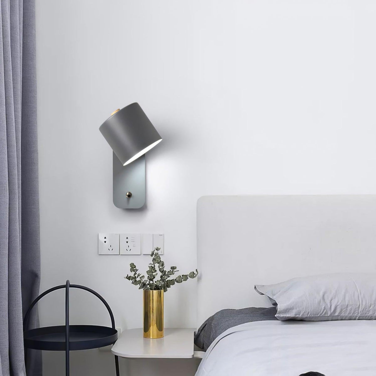 Yebel Rotatable Cylinder Rechargeable Indoor Wall Light