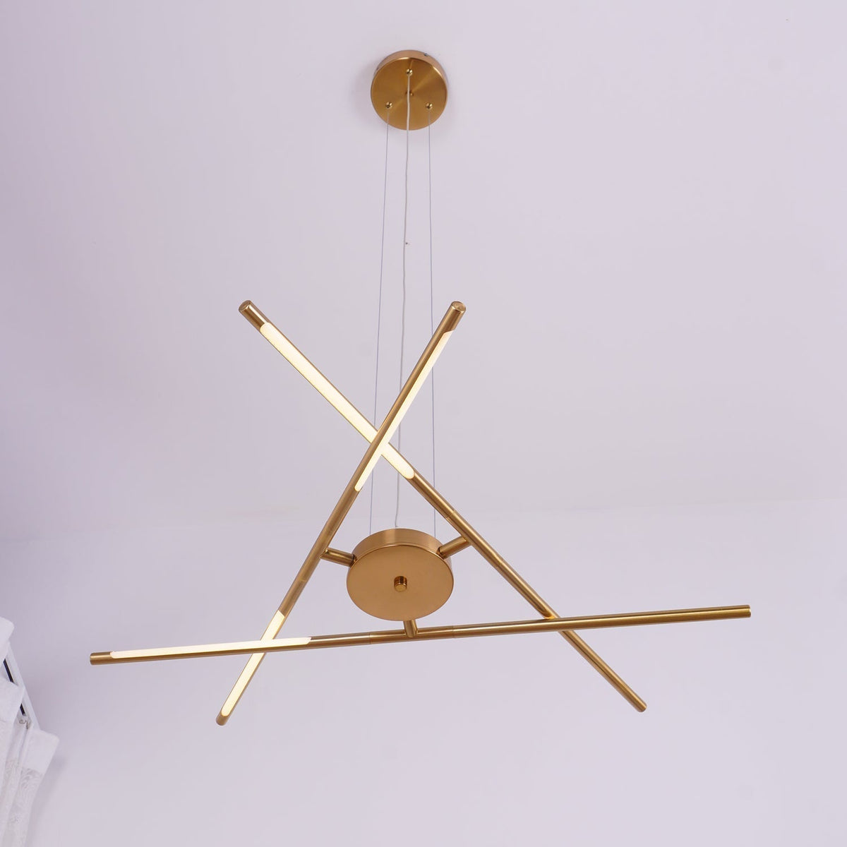 Lumueon Chandelier Rotatable LED Modern