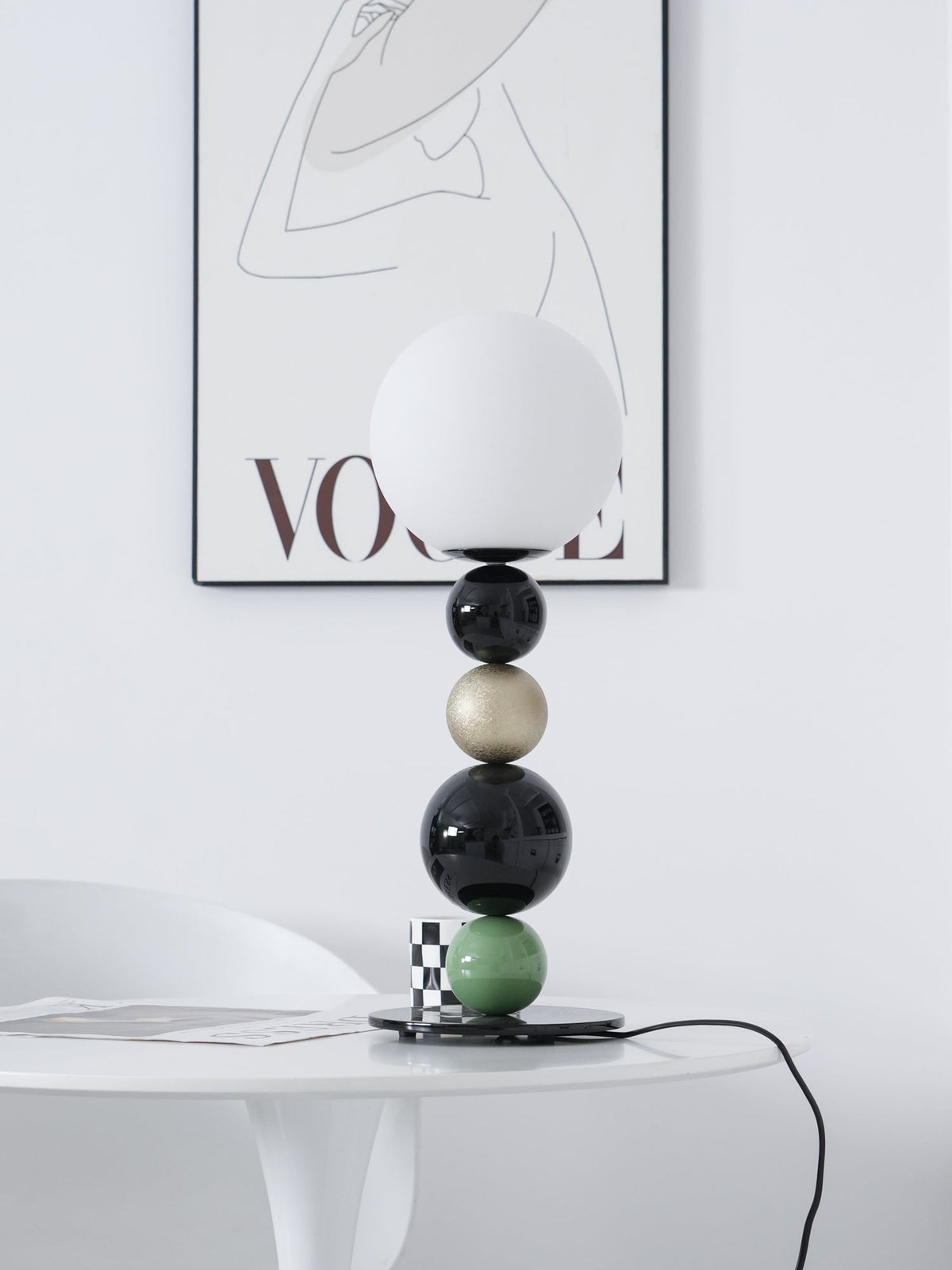 Orbital Balls Stacking Table Lamp